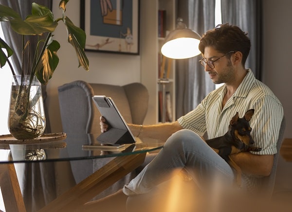 Pursue-Your-Passion-Freedom-of-Working-from-Home-work-with-pets